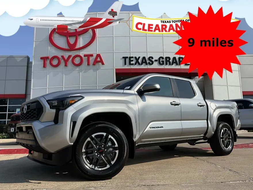 2025 Toyota Tacoma TRD Sport photo 1