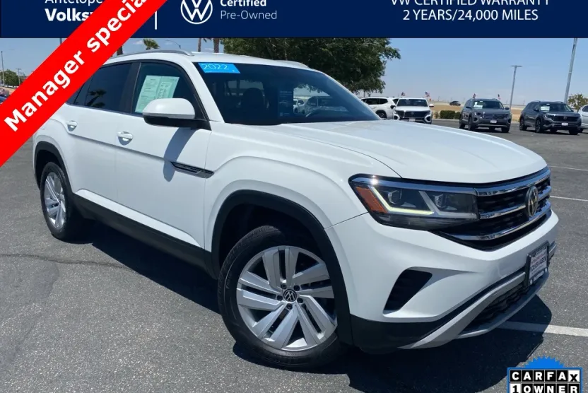 2022 Volkswagen Atlas Cross Sport V6 SE Technology photo 1
