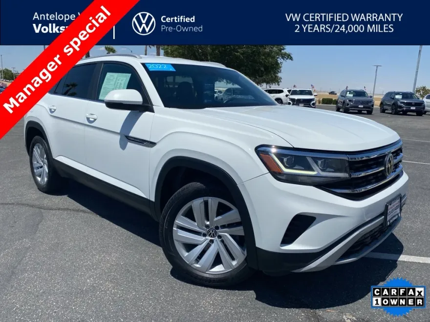 2022 Volkswagen Atlas Cross Sport V6 SE Technology photo 1