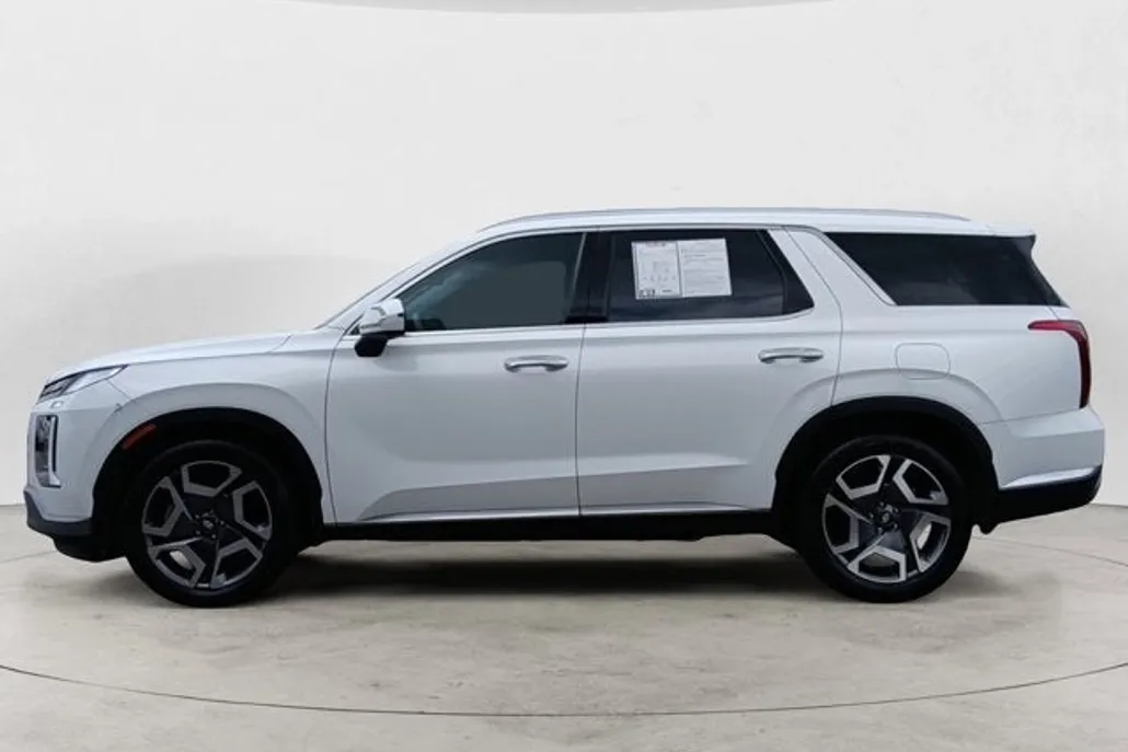 2023 Hyundai Palisade Limited photo 1