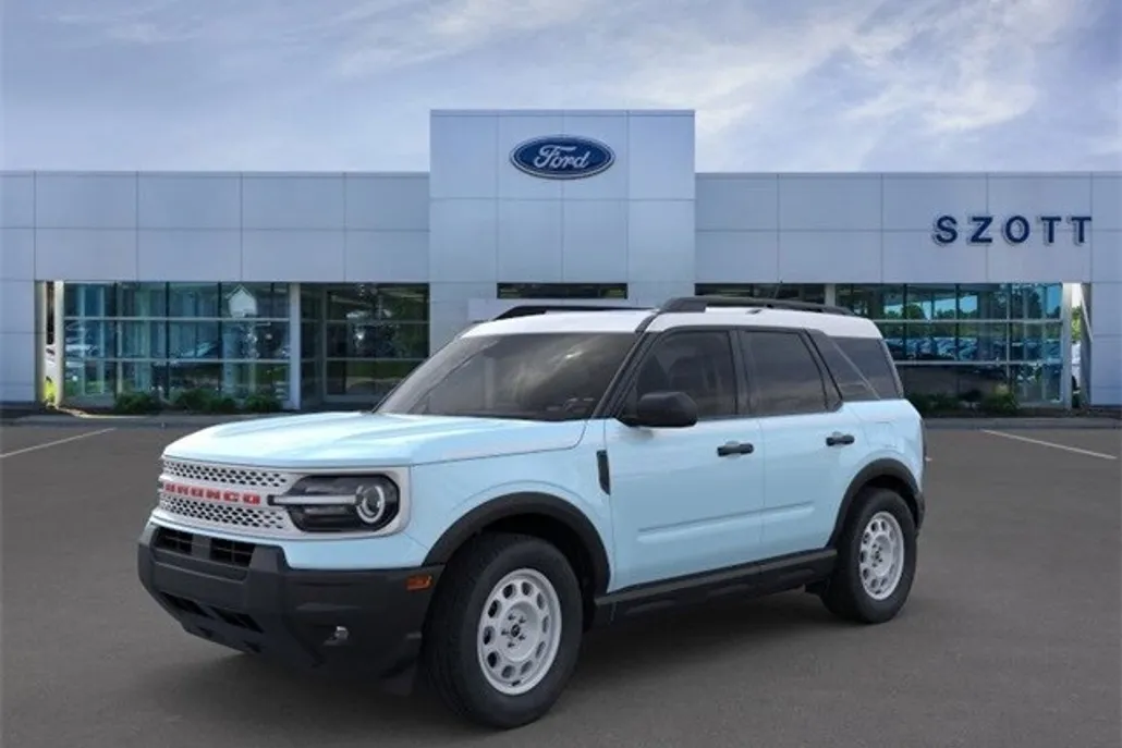 2025 Ford Bronco Sport Heritage photo 1