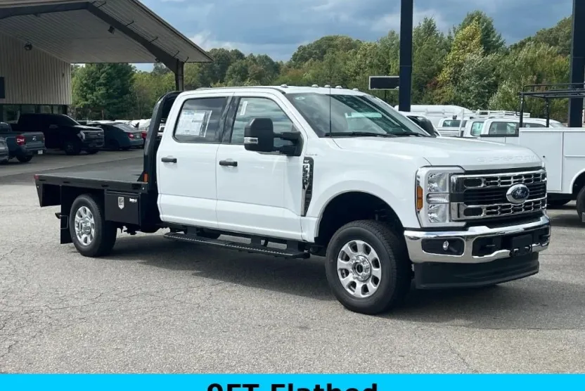 2024 Ford F-350 XLT photo 1