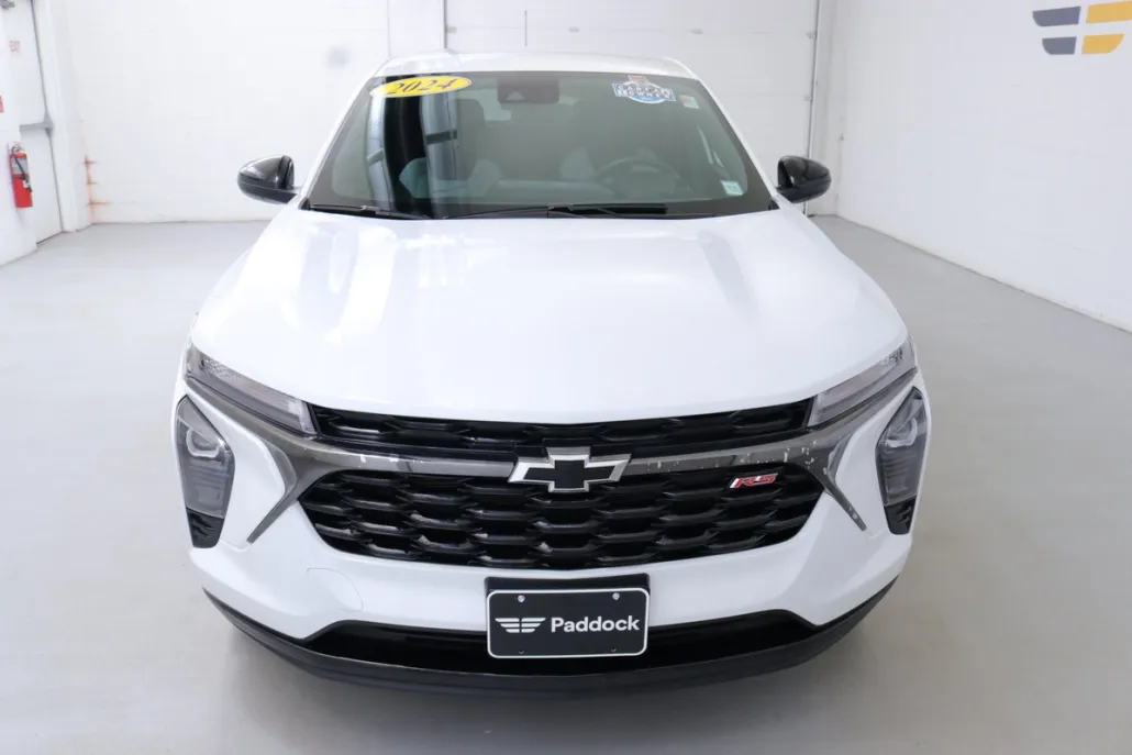 2024 Chevrolet Trax photo 1