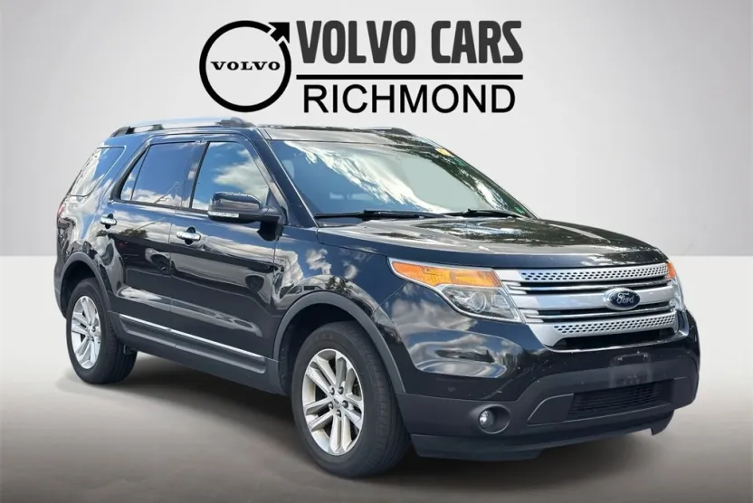 2014 Ford Explorer XLT photo 1