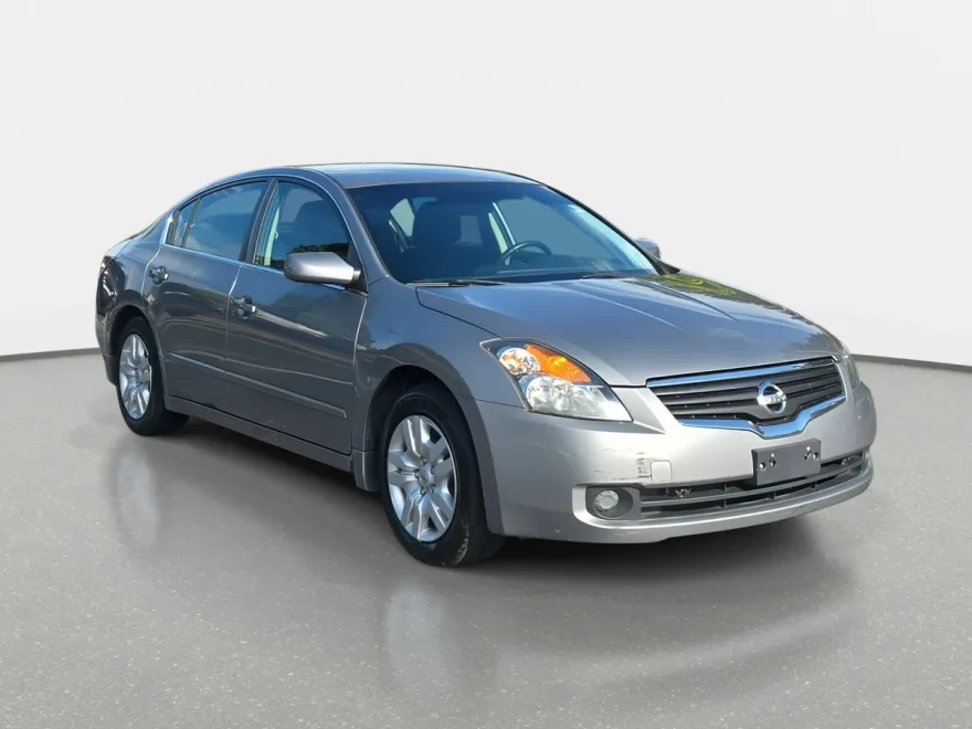 2009 Nissan Altima 2.5 S photo 1