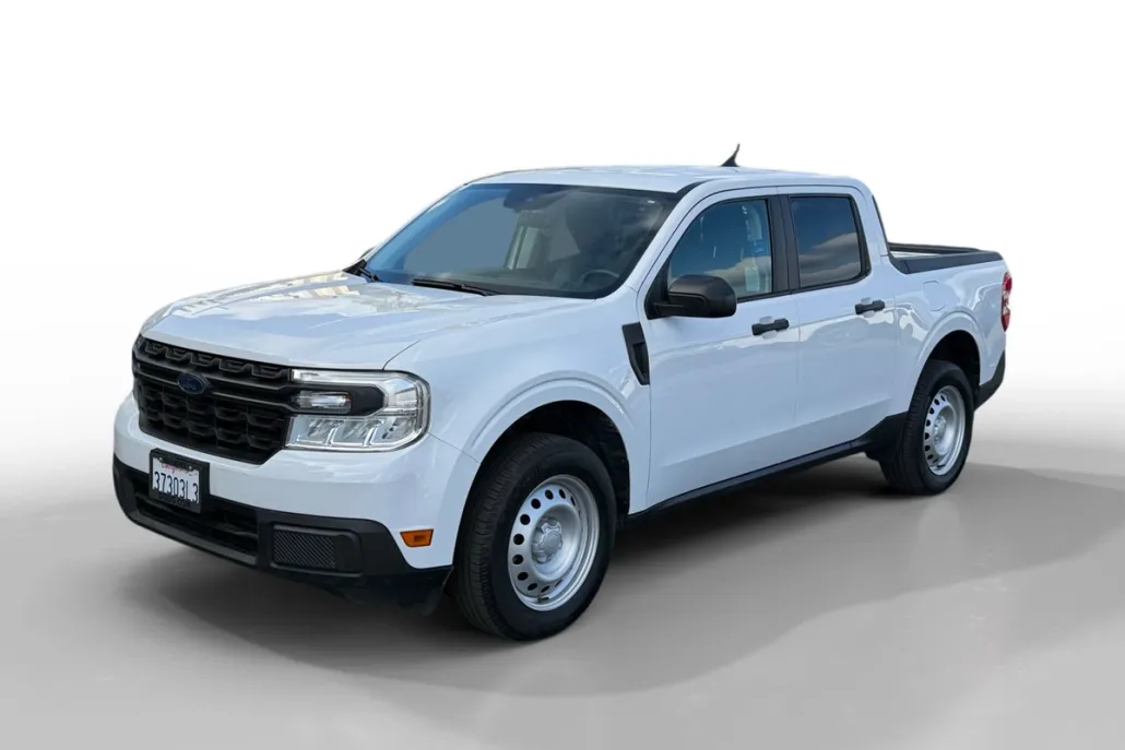 2022 Ford Maverick XL photo 1