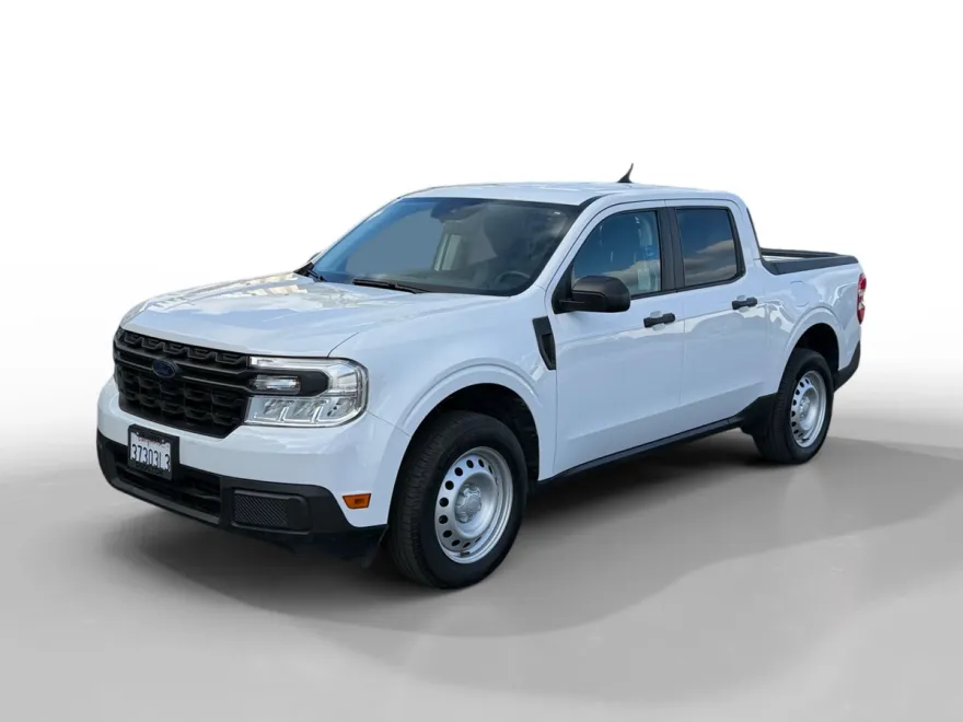 2022 Ford Maverick XL photo 1
