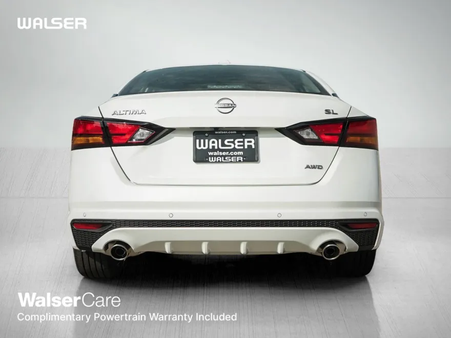 2025 Nissan Altima 2.5 SL photo 1