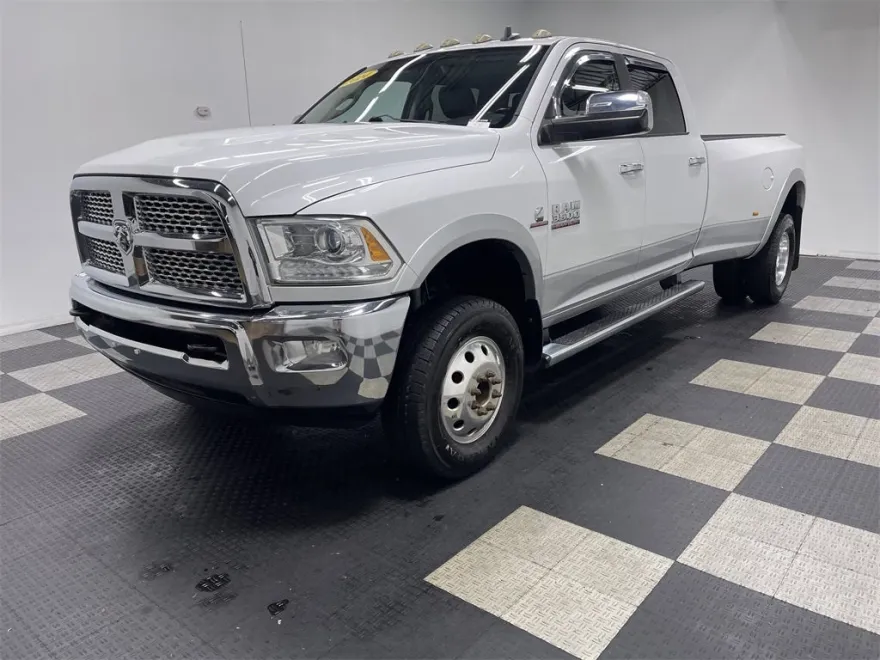 2014 Ram 3500 Laramie photo 1