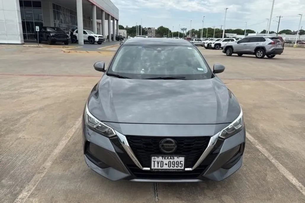 2021 Nissan Sentra SV photo 1