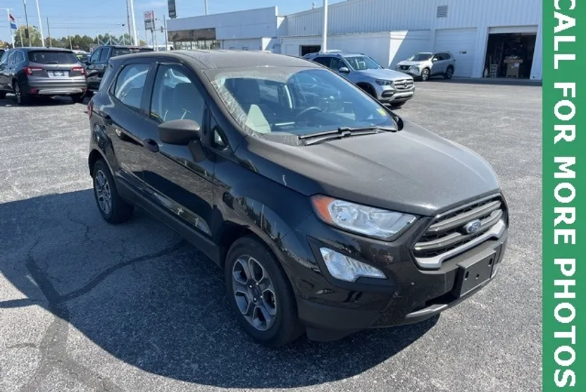 2020 Ford EcoSport S photo 1