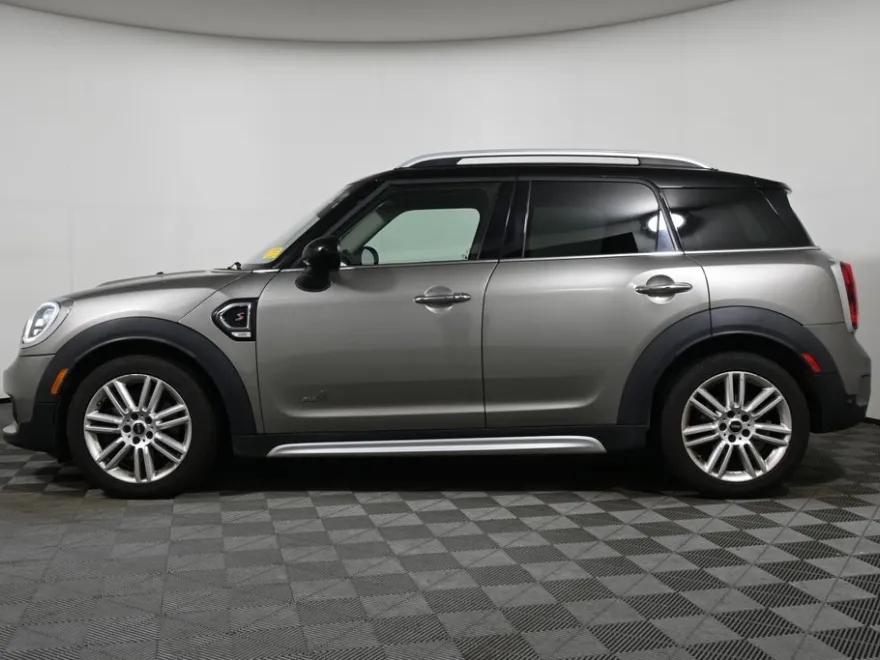 2018 Mini Cooper S ALL4 photo 1