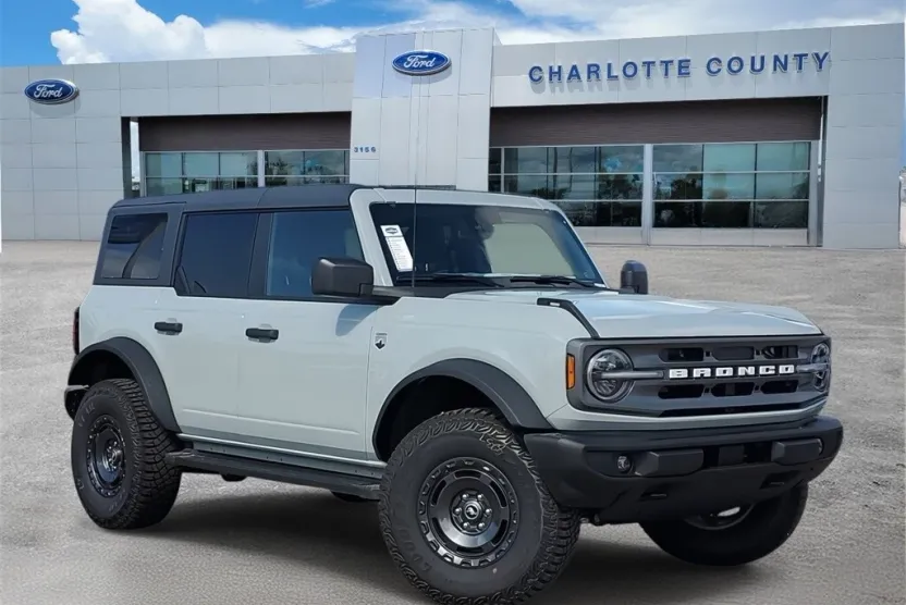 2024 Ford Bronco Big Bend photo 1