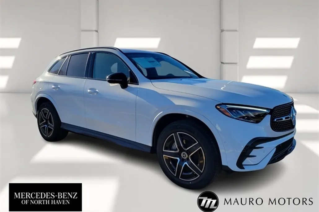 2025 Mercedes Benz GLC 300 4MATIC photo 1