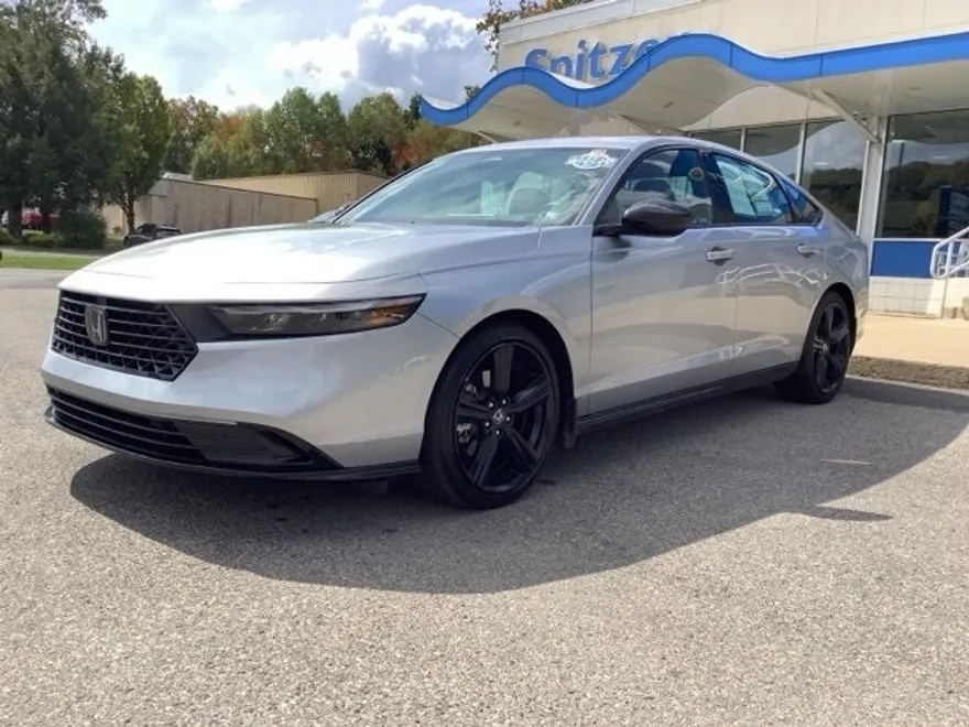 2024 Honda Accord Hybrid Sport-L photo 1