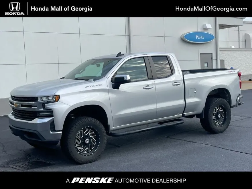 2020 Chevrolet Silverado 1500 LT photo 1