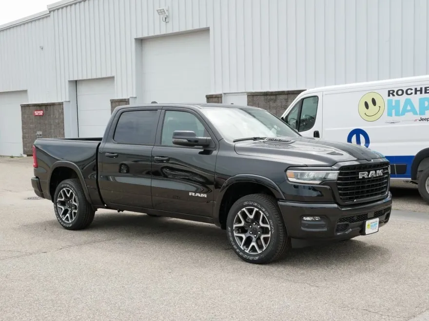 2025 Ram 1500 Laramie photo 1