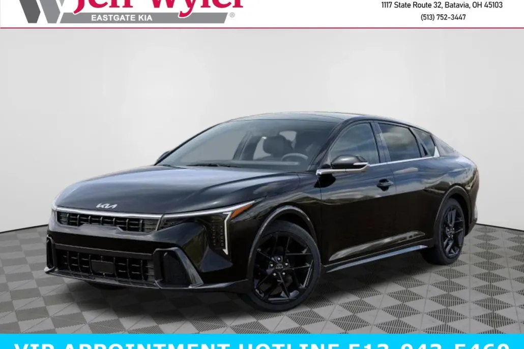 2025 Kia K4 GT-Line Turbo photo 1