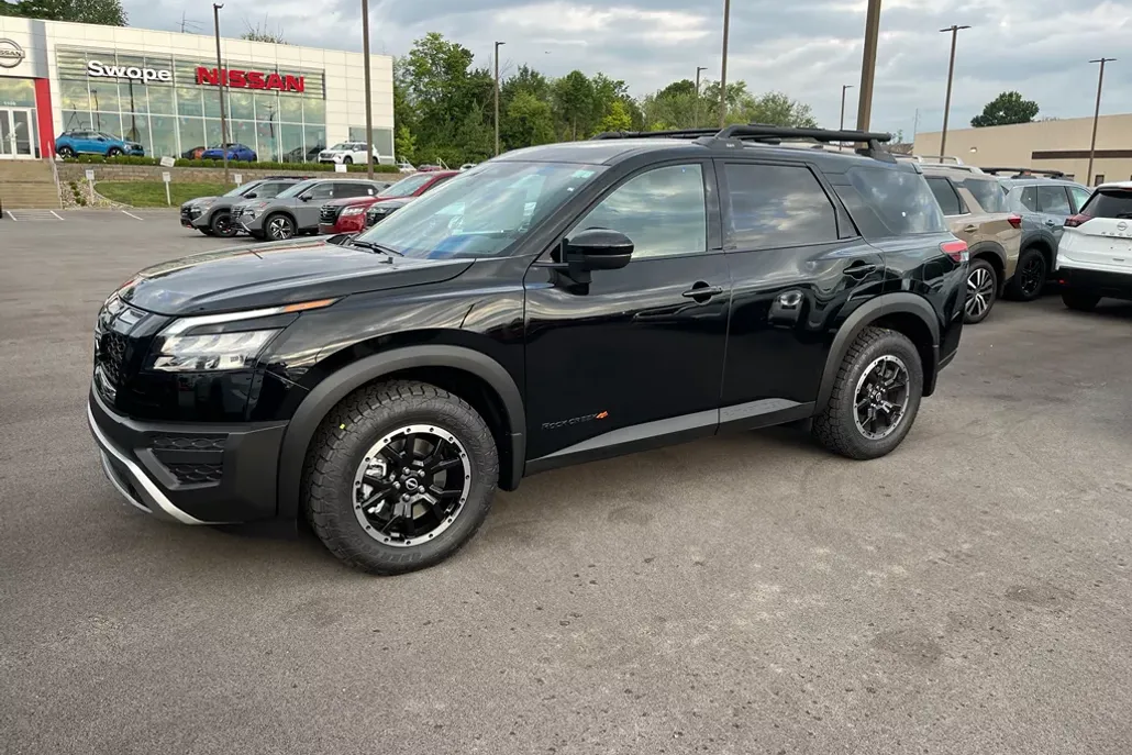 2025 Nissan Pathfinder Rock Creek photo 1