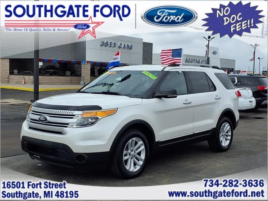 2013 Ford Explorer XLT photo 1