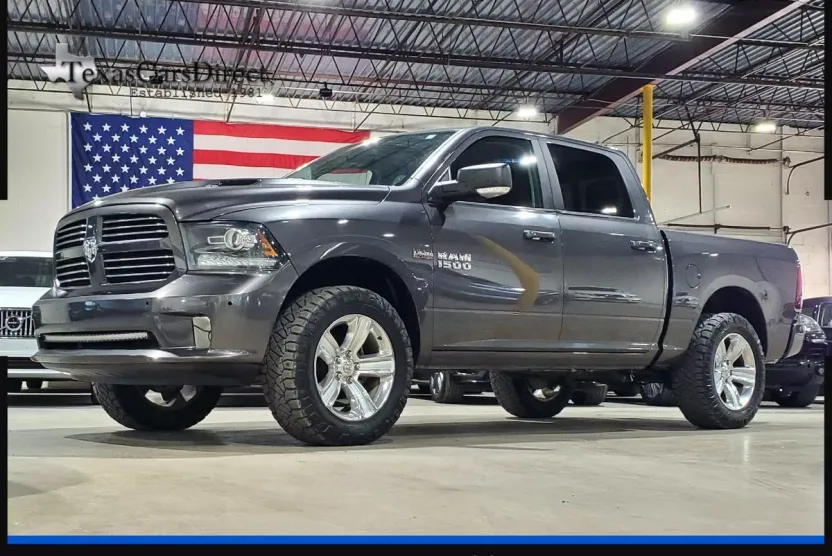 2014 Ram 1500 Sport photo 1