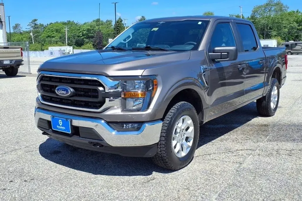 2023 Ford F-150 XL photo 1