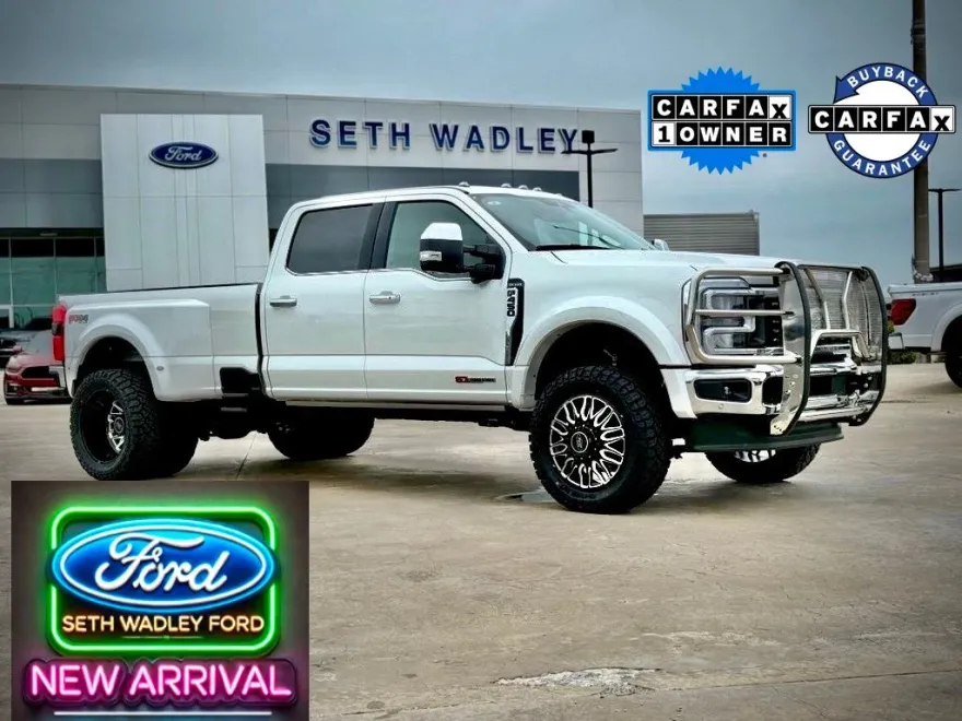 2025 Ford F-450 photo 1