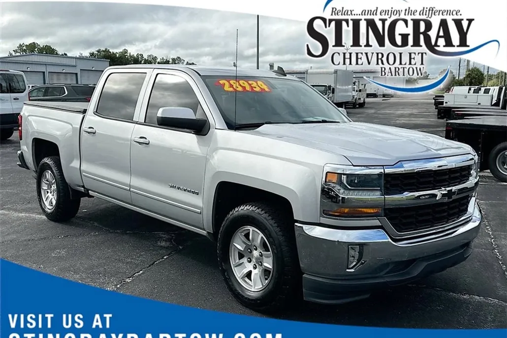 2018 Chevrolet Silverado 1500 LT photo 1