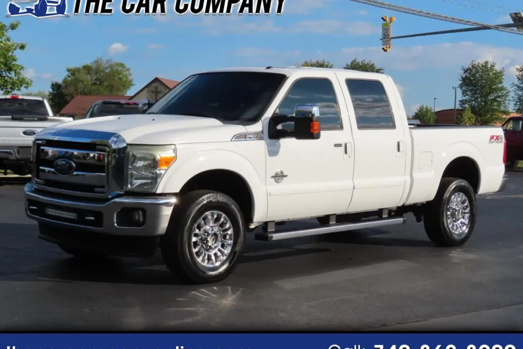 2016 Ford F-350 Lariat photo 1