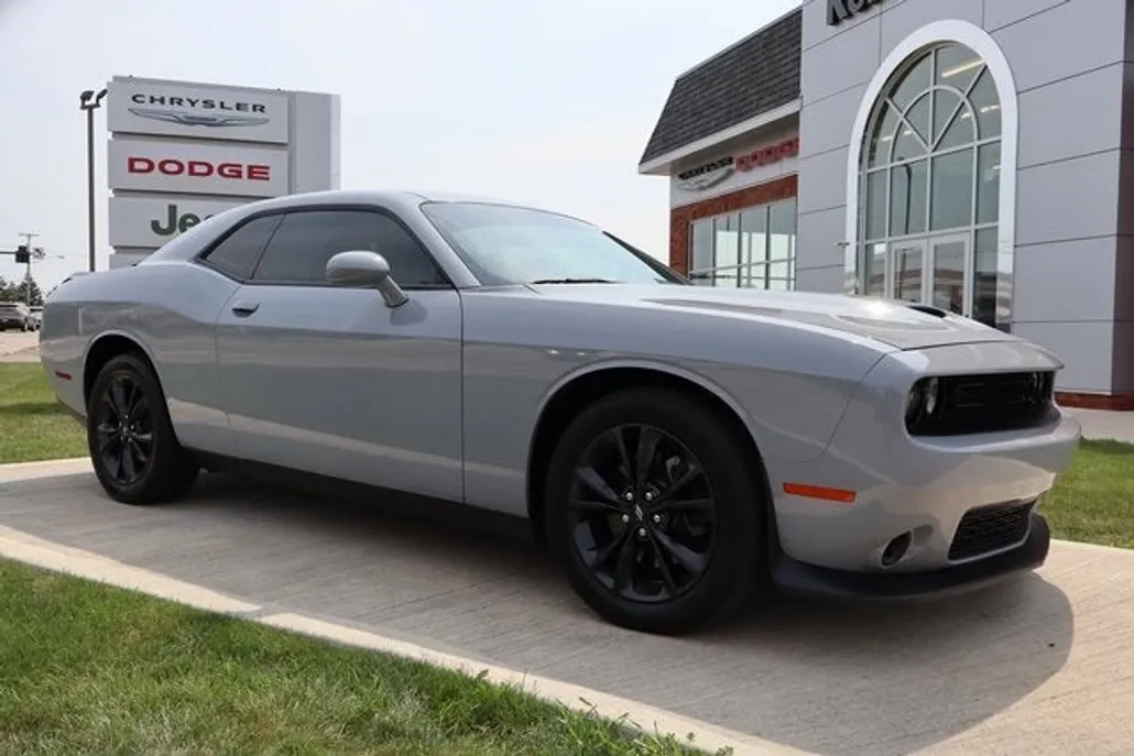2020 Dodge Challenger GT photo 1