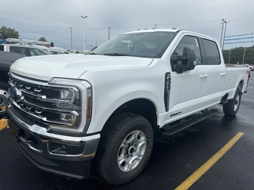 2026 Ford F-350 XLT photo 1
