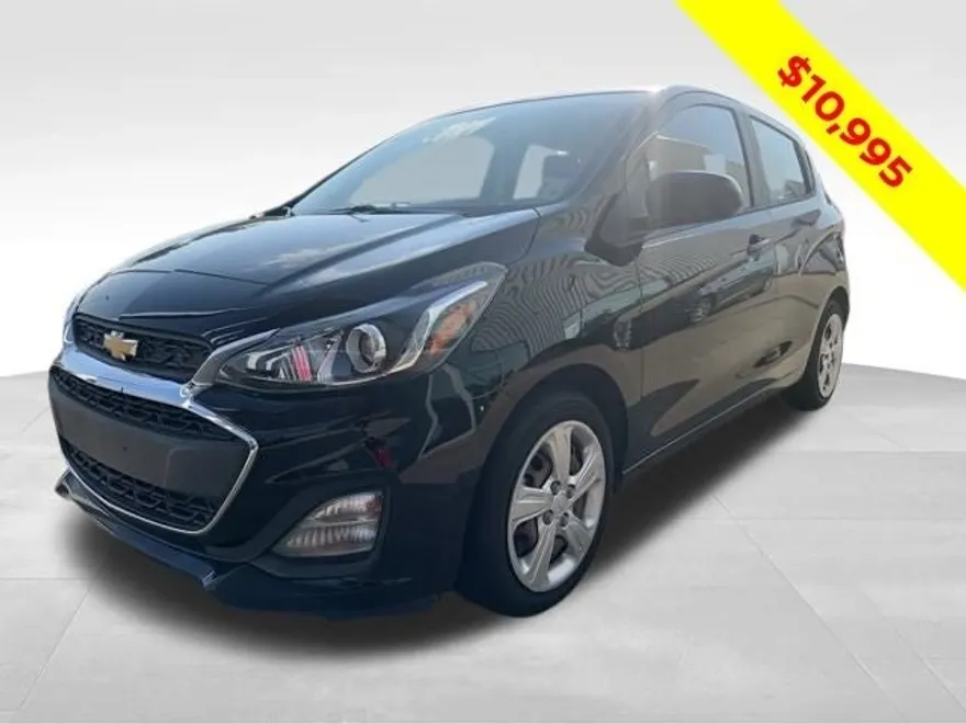 2019 Chevrolet Spark LS photo 1
