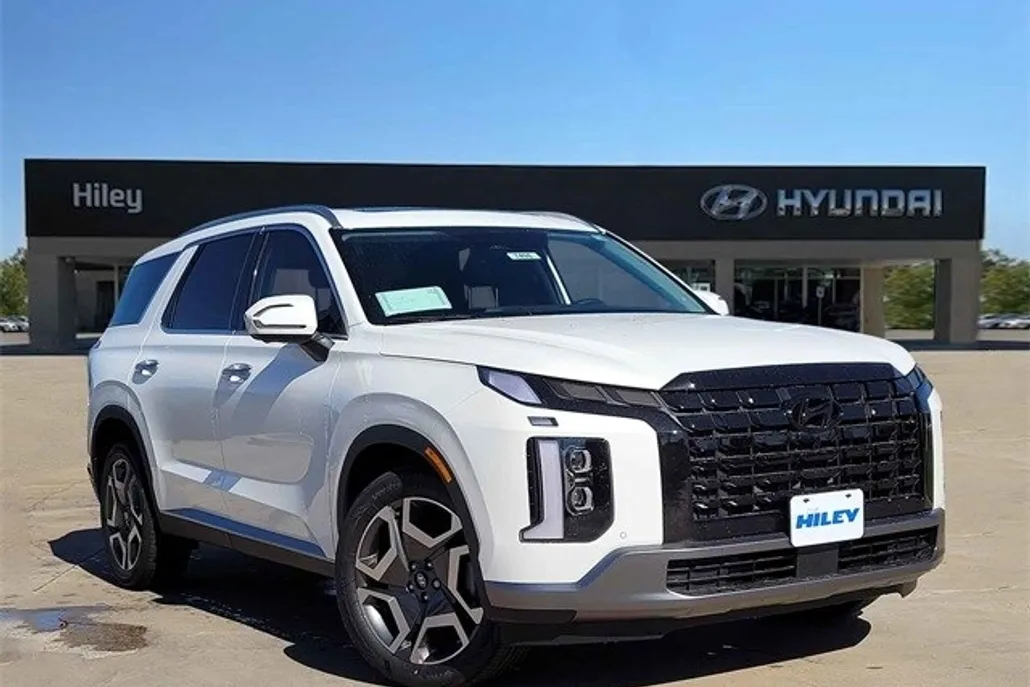 2025 Hyundai Palisade SEL photo 1