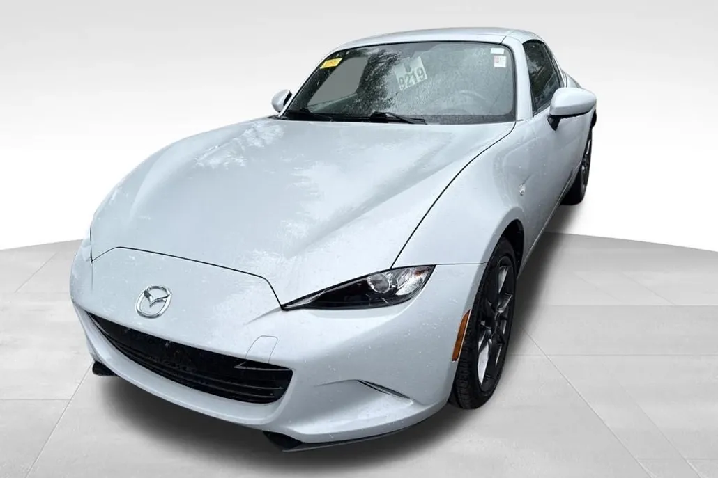2017 Mazda MX-5 Miata RF Miata Grand Touring photo 1