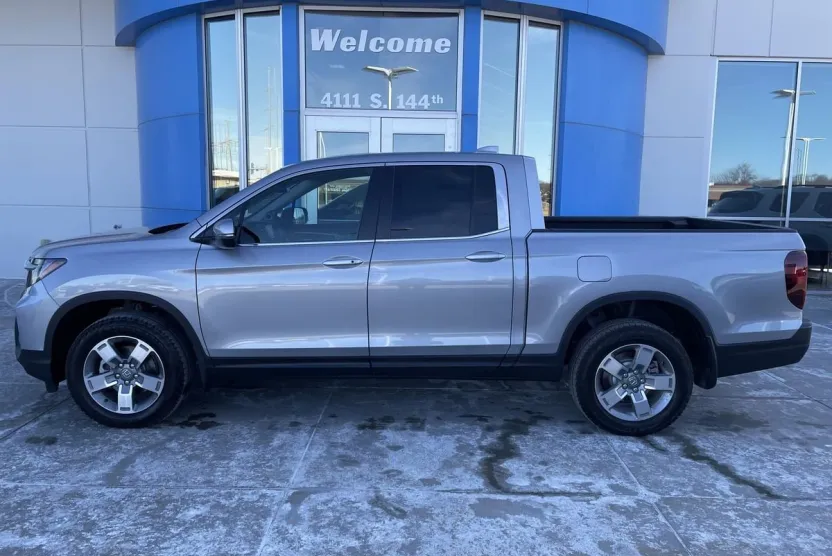 2025 Honda Ridgeline RTL photo 1