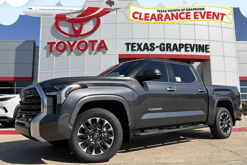2026 Toyota Tundra Limited photo 1