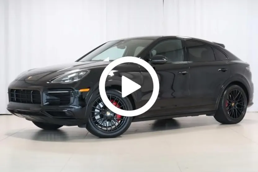 2022 Porsche Cayenne GTS Coupe photo 1