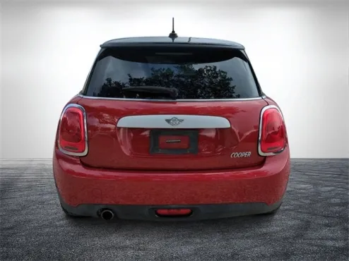 2014 Mini Cooper 2 Door Hardtop photo 4