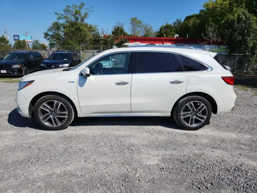 2017 Acura MDX Sport Hybrid Advance photo 1