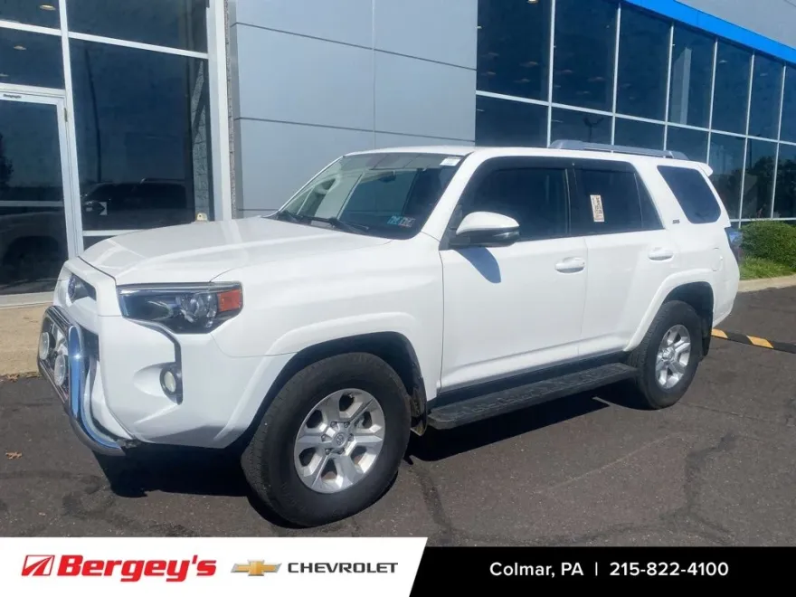 2014 Toyota 4Runner SR5 Premium photo 1