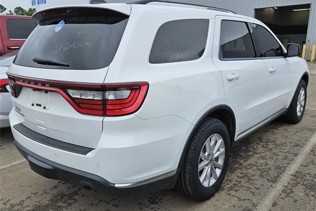 2023 Dodge Durango SXT photo 1
