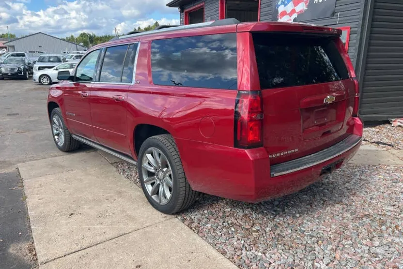 2015 Chevrolet Suburban LTZ photo 1