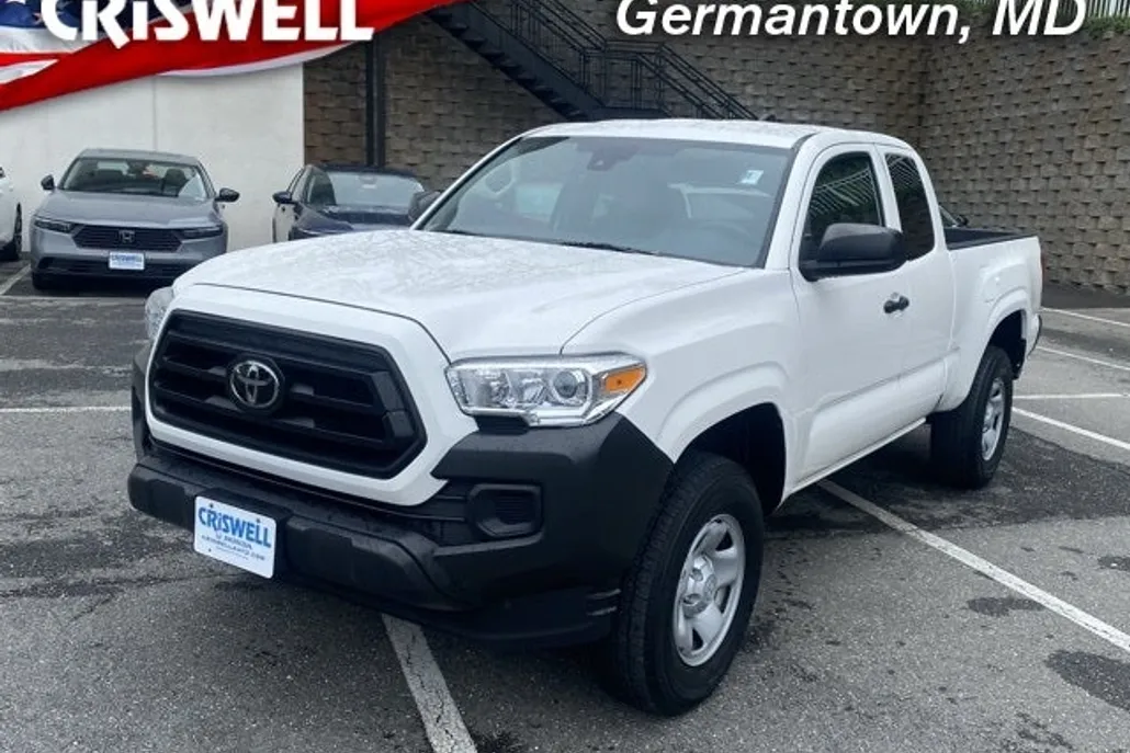 2022 Toyota Tacoma SR photo 1
