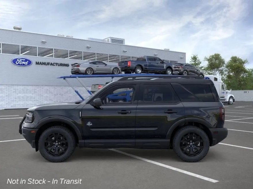 2025 Ford Bronco Sport Outer Banks photo 1