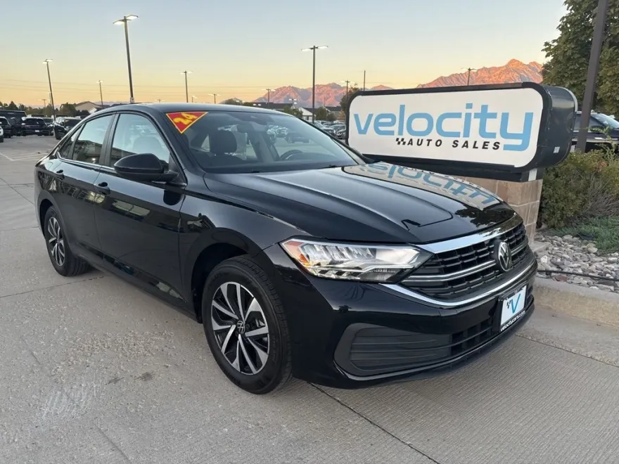 2024 Volkswagen Jetta 1.5T S photo 1