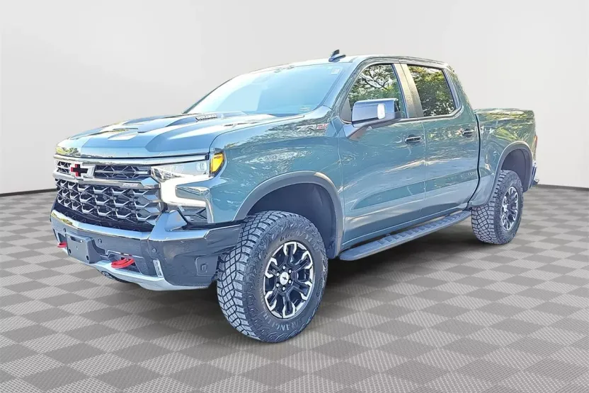 2025 Chevrolet Silverado 1500 ZR2 photo 1