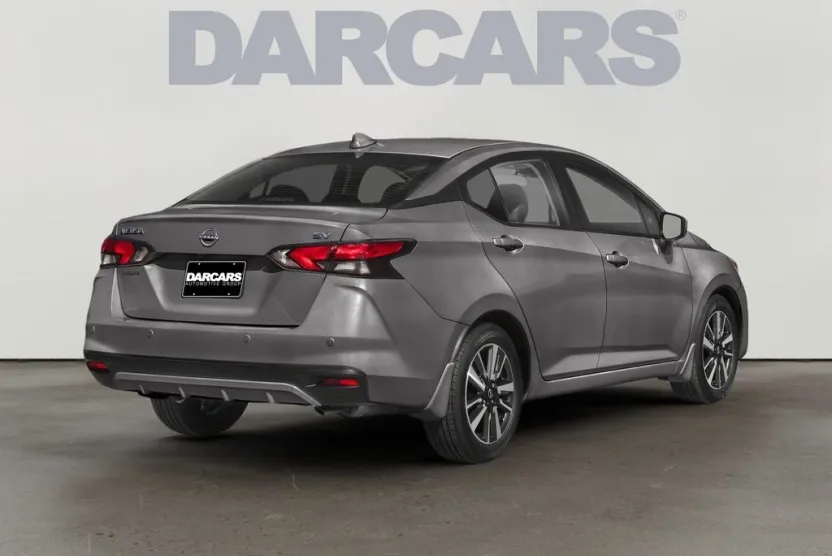 2025 Nissan Versa 1.6 SV photo 1