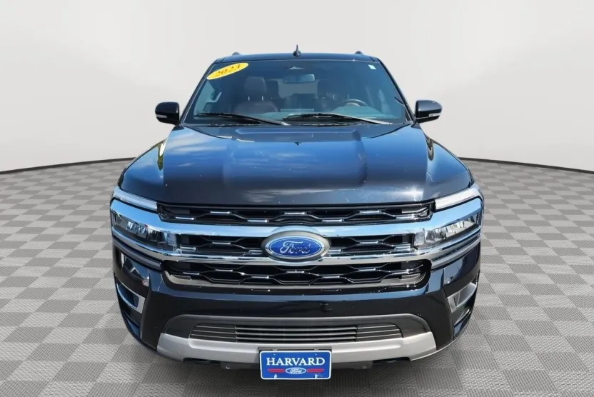 2023 Ford Expedition Limited photo 1