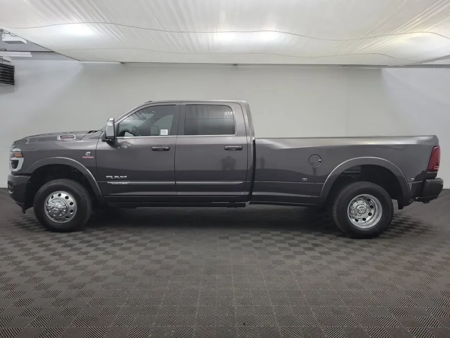2025 Ram 3500 Limited photo 1