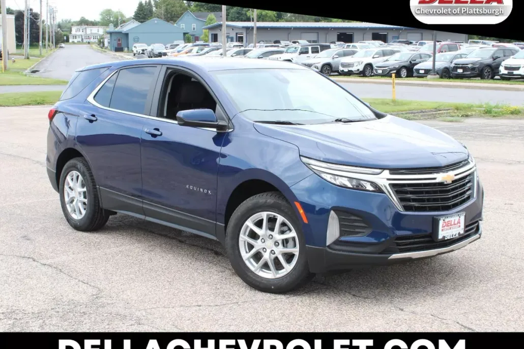 2022 Chevrolet Equinox LT photo 1